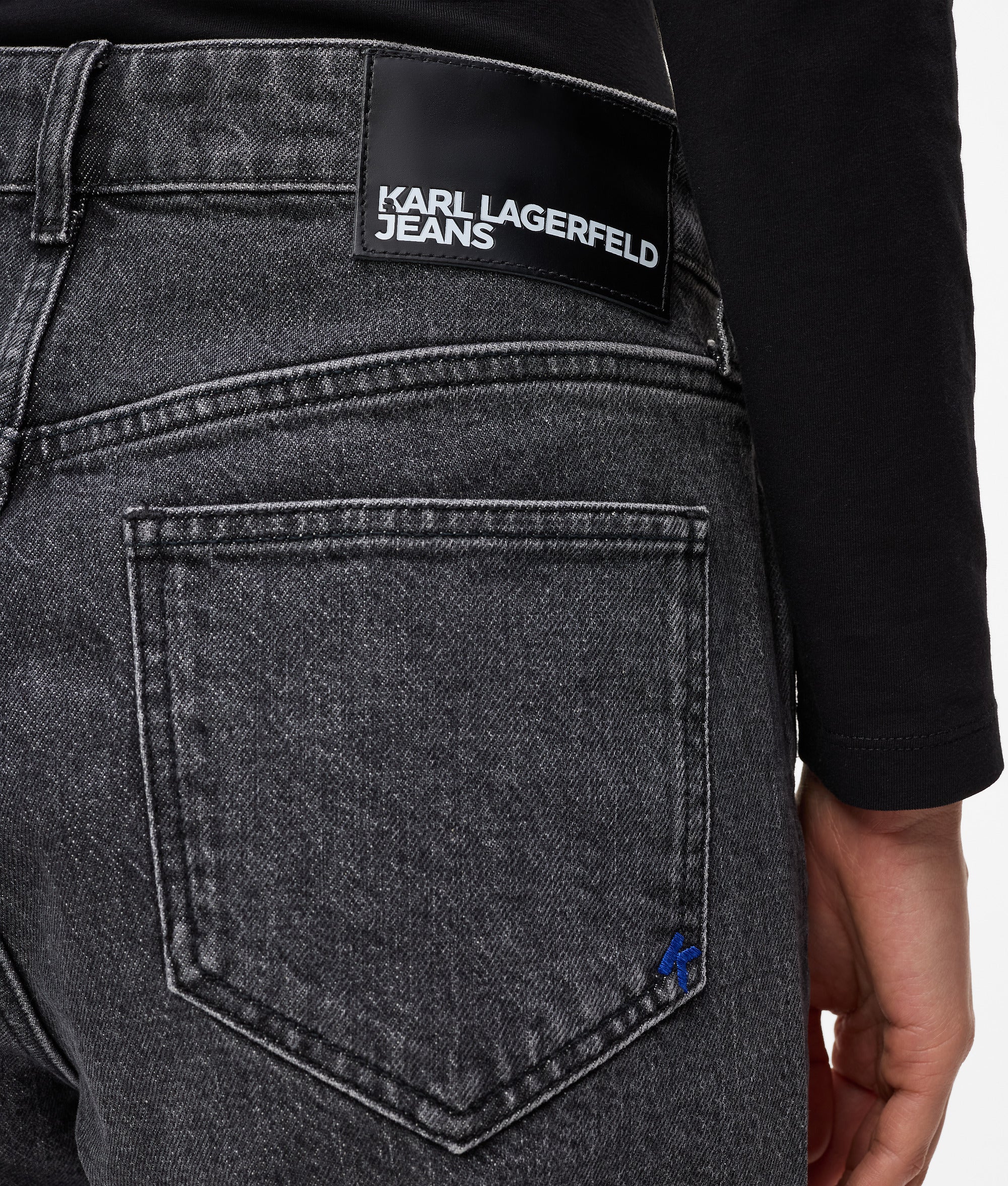 Jean droit à taille haute