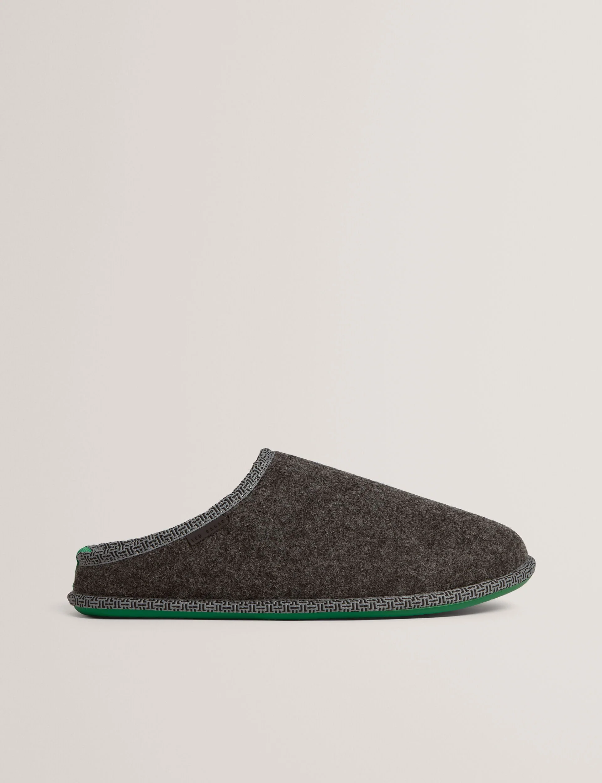 SIMMONN | CHARCOAL