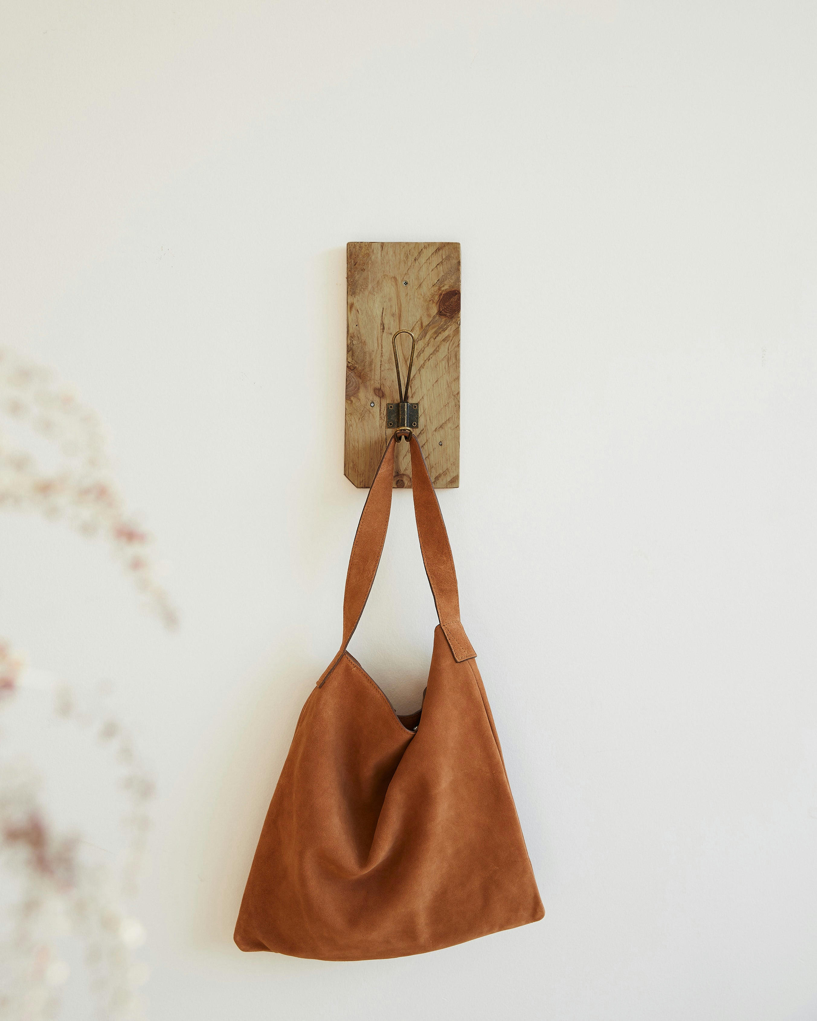 HOLIN - Support mural en bois récupéré avec un crochet en métal