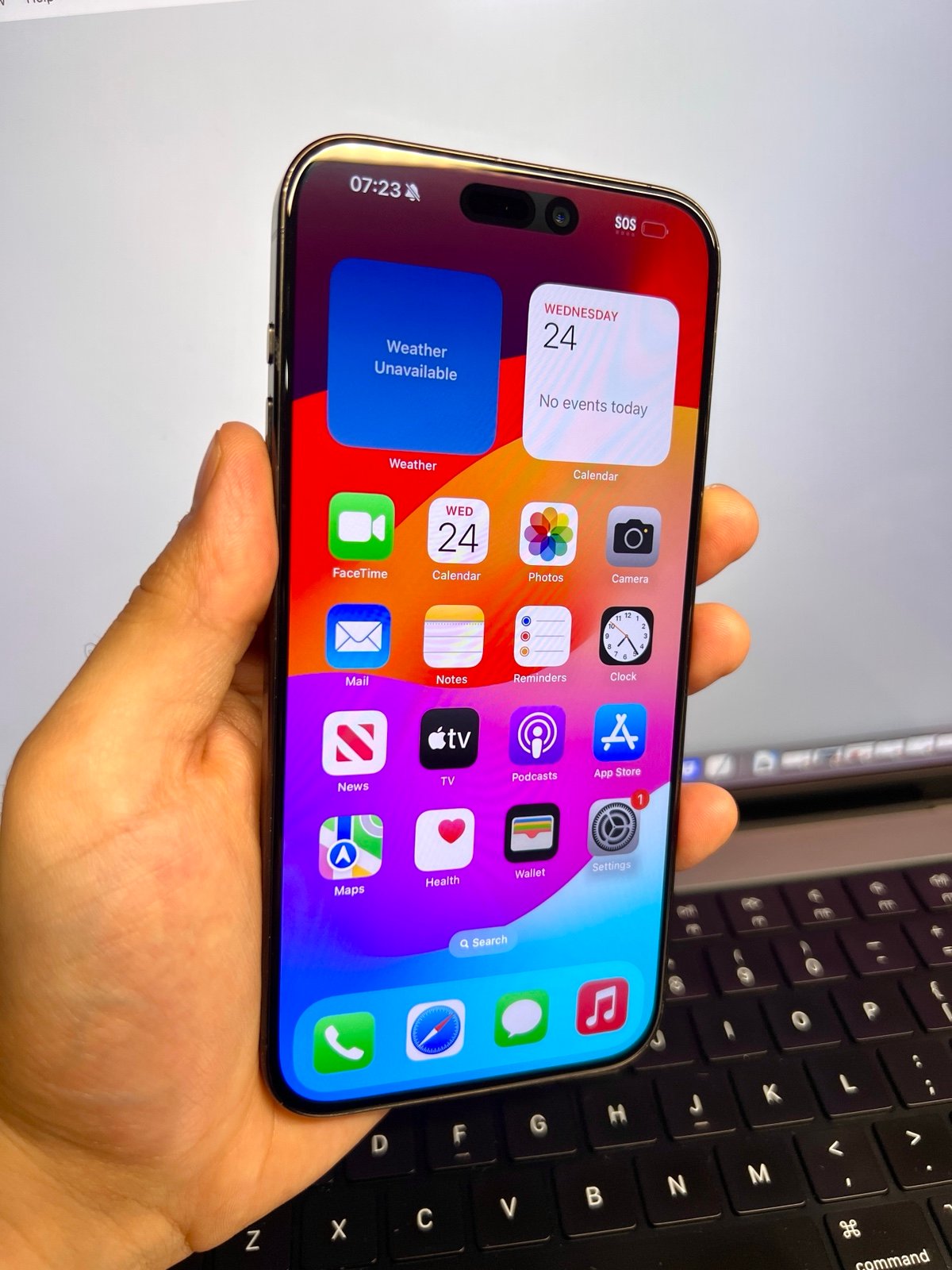 Apple iPhone 15 Pro Max Factory Unlocked (100% Batt) Black Titanium 256GB #20128