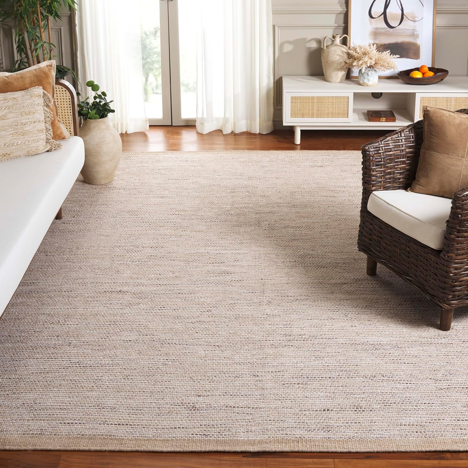 SAFAVIEH Vermont Collection Area Rug - 9' x 12', Beige & Ivory, Handmade Wool, Ideal for High Traffic Areas in Living Room, Bedroom (VRM807B)