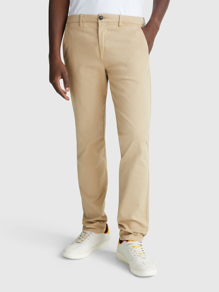 Slim fit cotton chinos