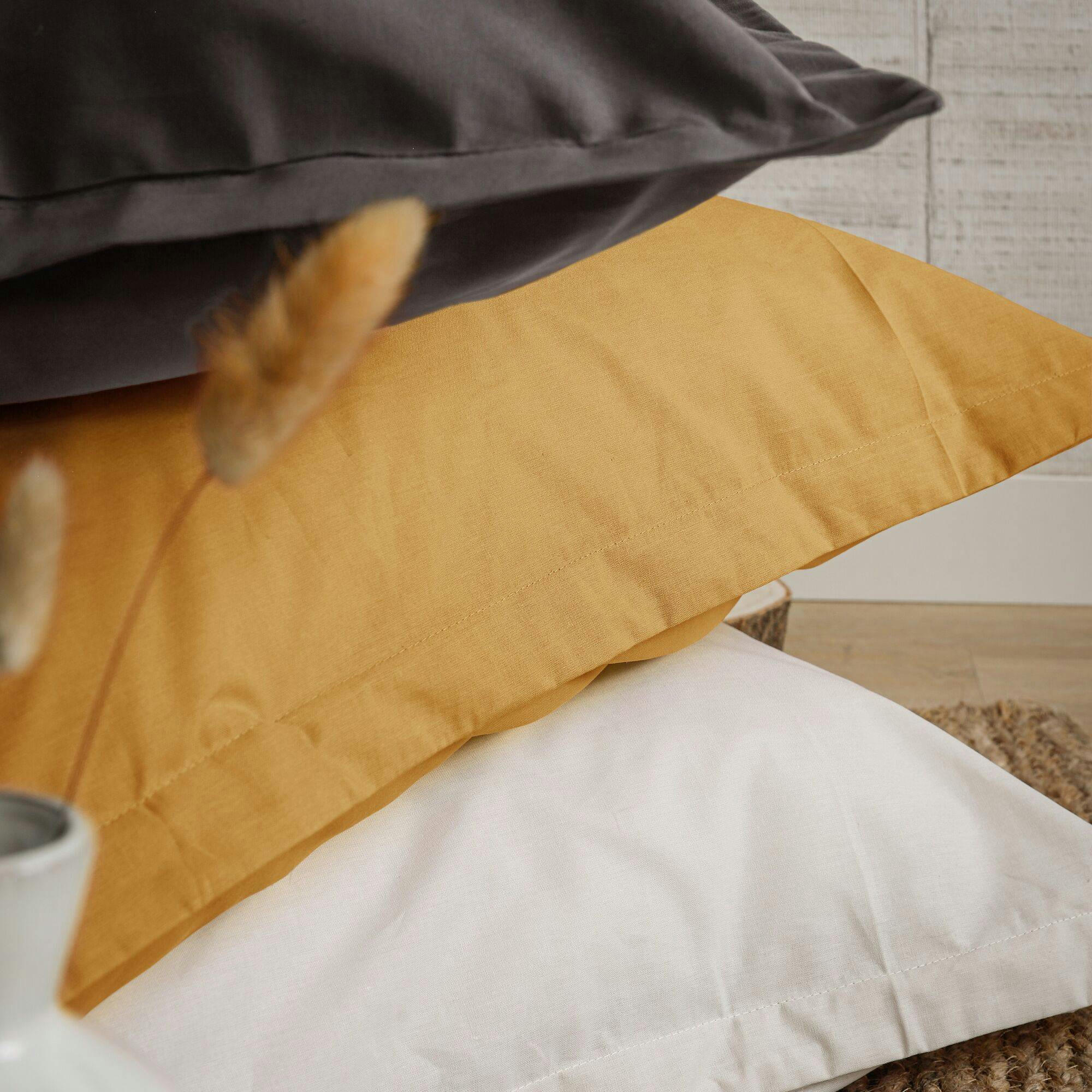 FIL & SENS - Housse de couette en coton Bio jaune curry 240 x 220 cm