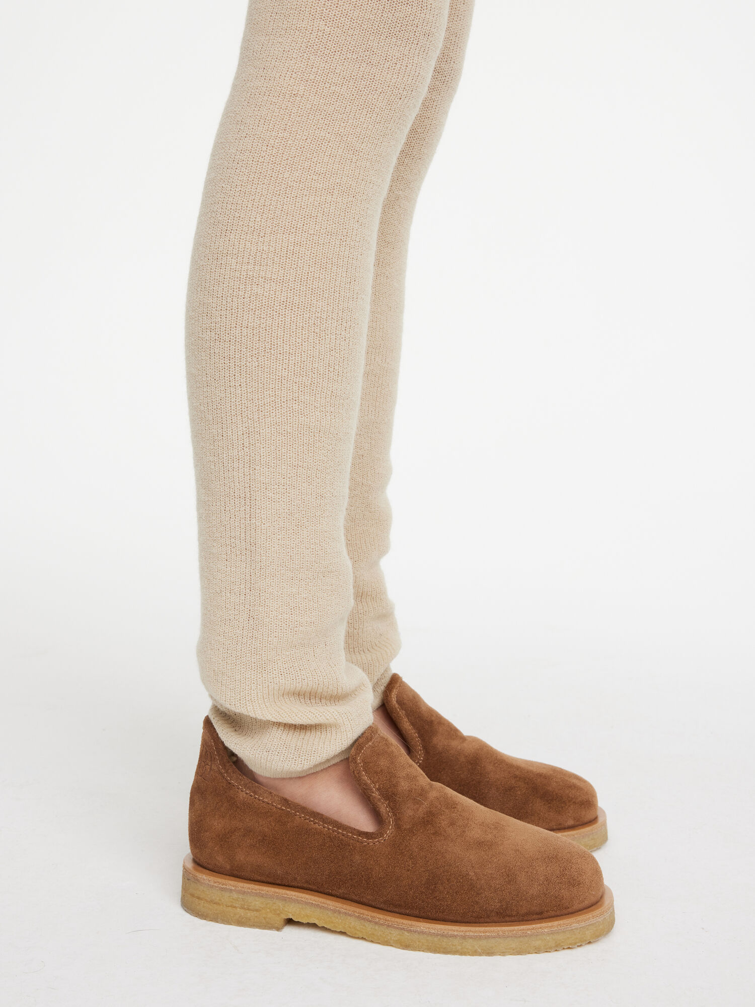 Romine slippers i ruskind