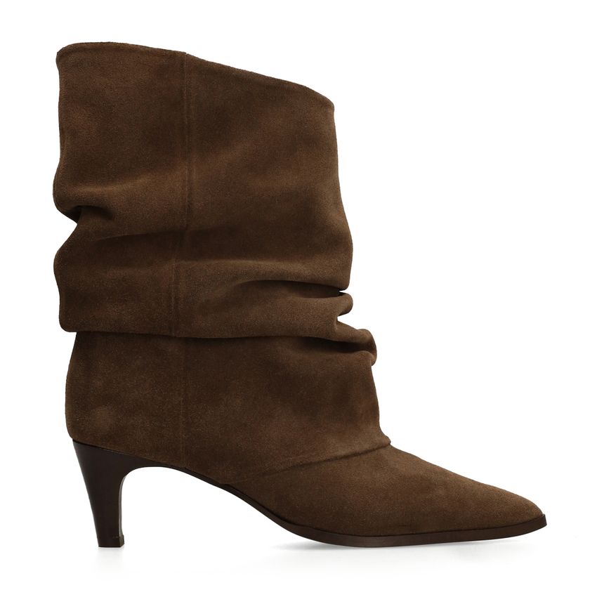 Manfield Bruine suède slouchy enkellaarsjes met hak
