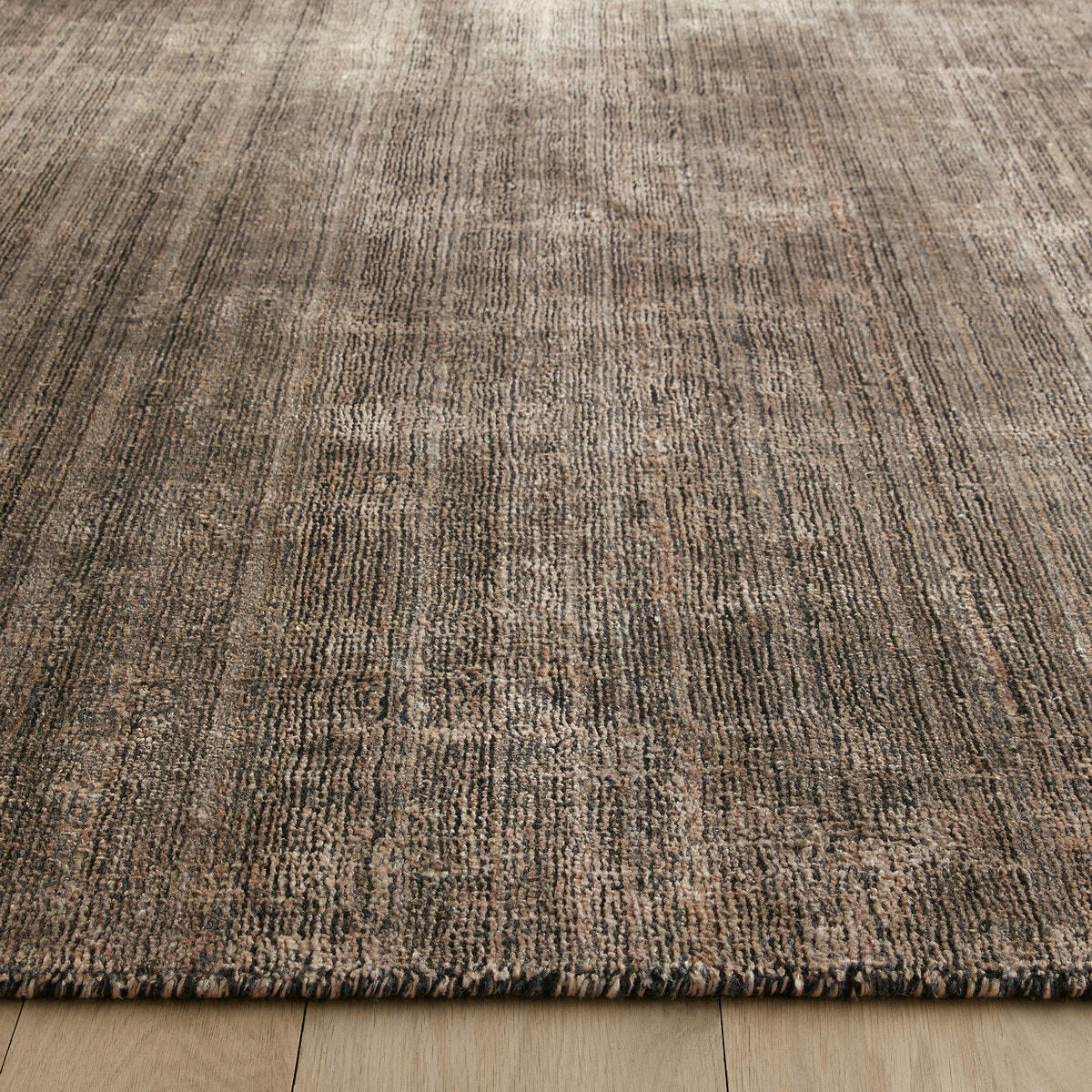 Tapis carré tissé main Lyocell®, Elona