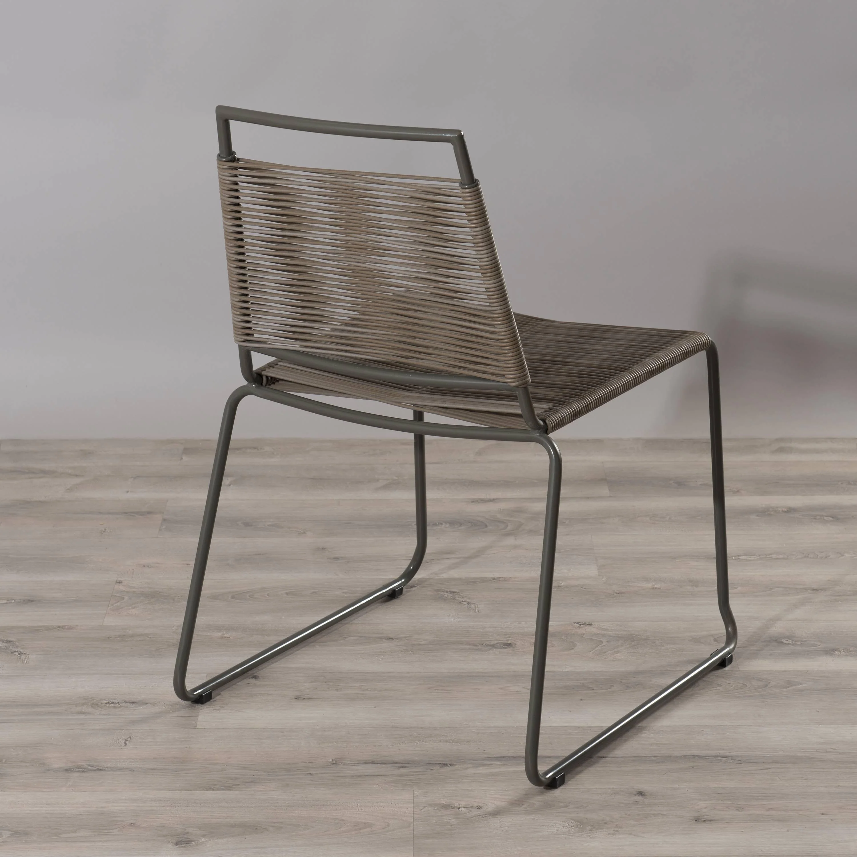 Set van 2 stapelbare stoelen van synthetisch touw