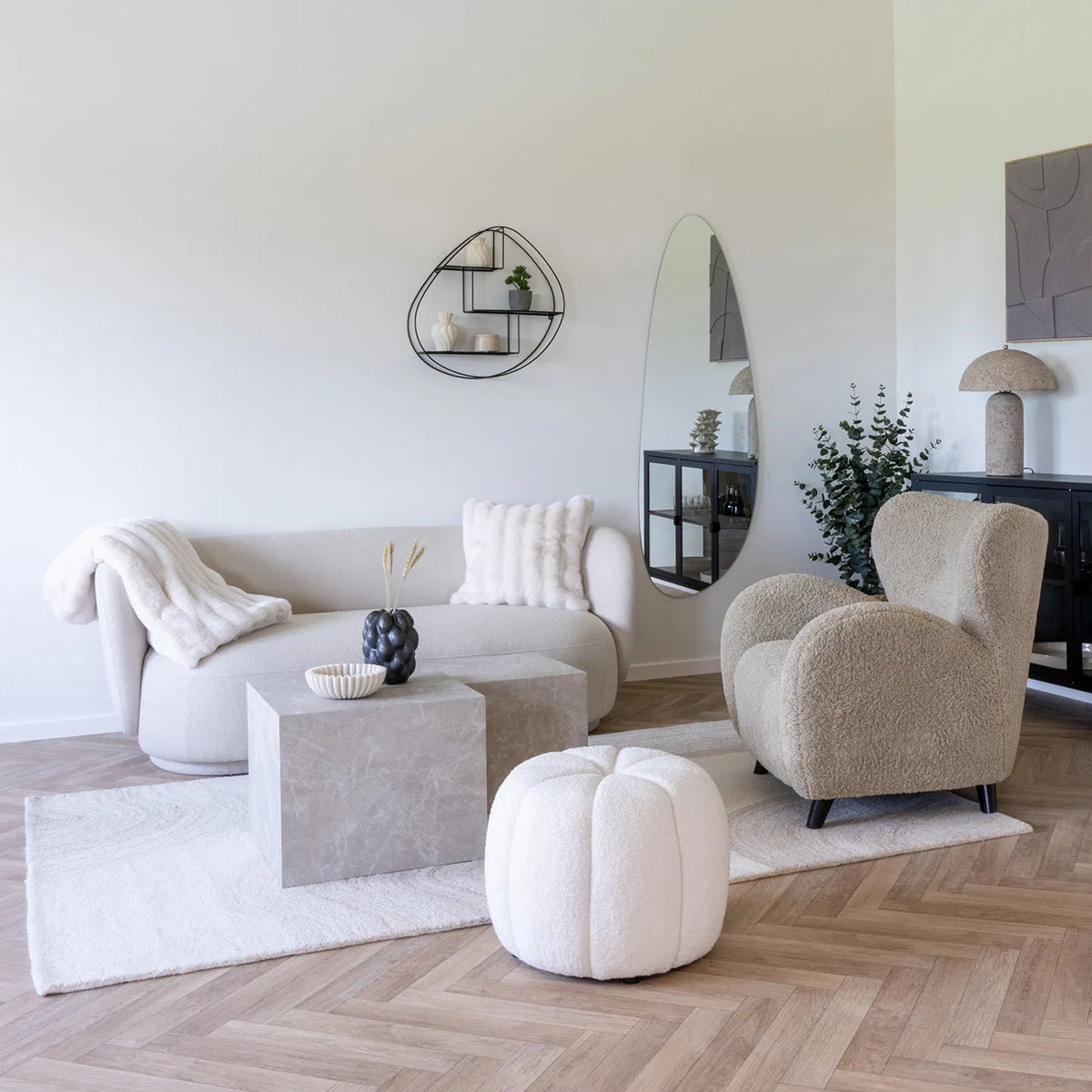 Artichok Caren Laagpolig vloerkleed - 230 x 200 cm - Beige