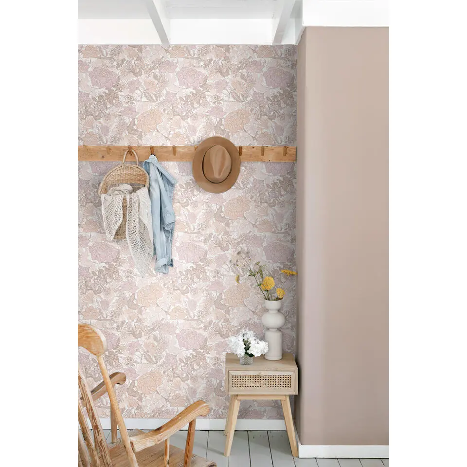 ESTAhome behang vintage bloemen lichtpaars en licht terracotta - 50 x 900 cm