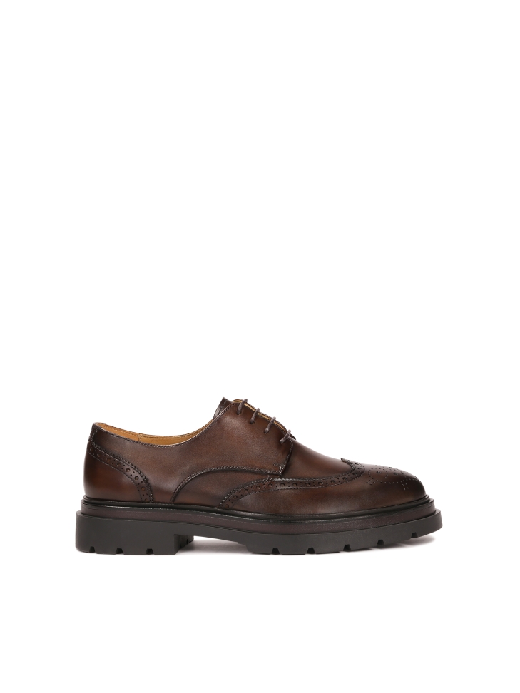 Brown derby style BROGUES with openwork embellishment