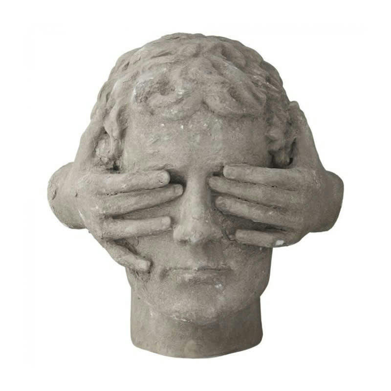 - Statue Marco en grès