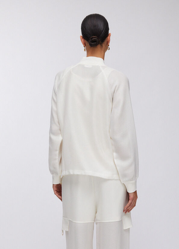 Bomber in mesh