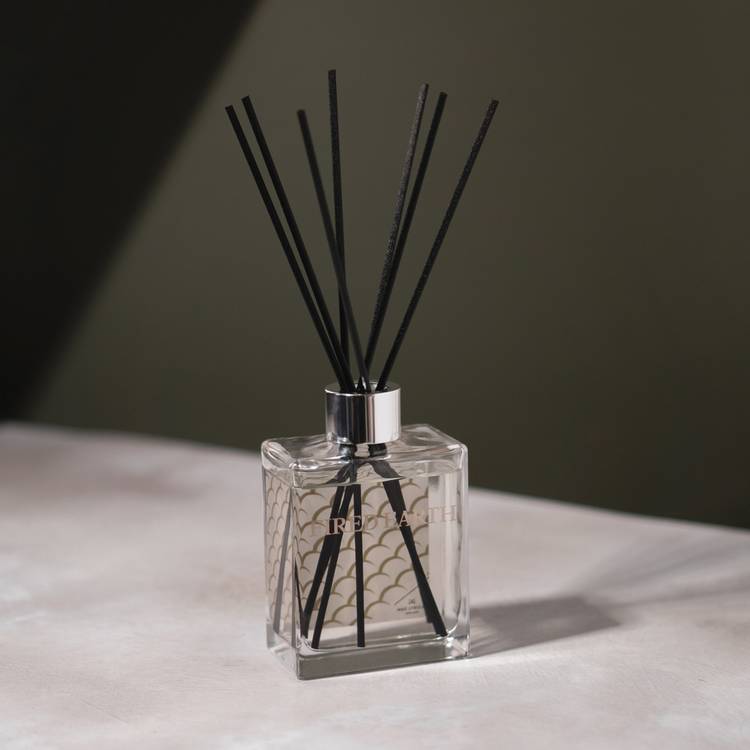 Fired Earth 180ml Reed Diffuser - White Tea & Pomegranate