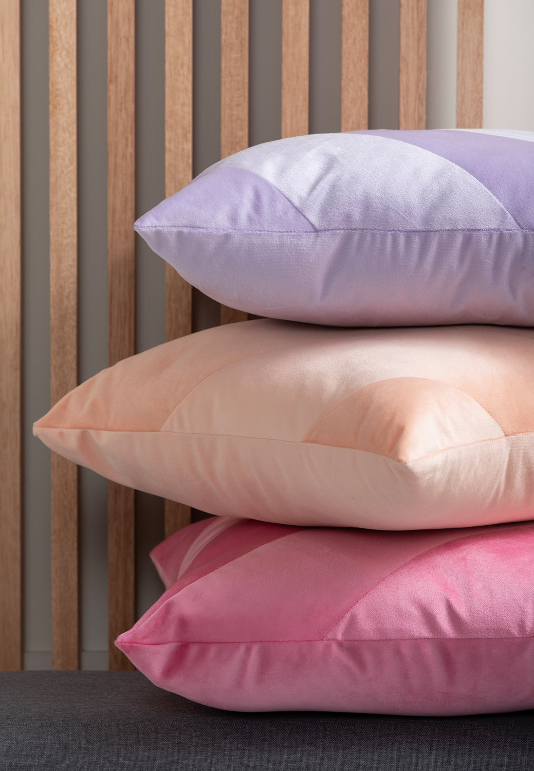 Sierkussen Tono - Helderroze - 45x45x7cm