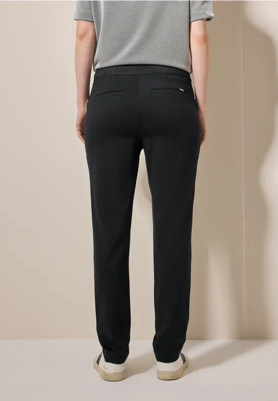 Hose mit Zipper Details