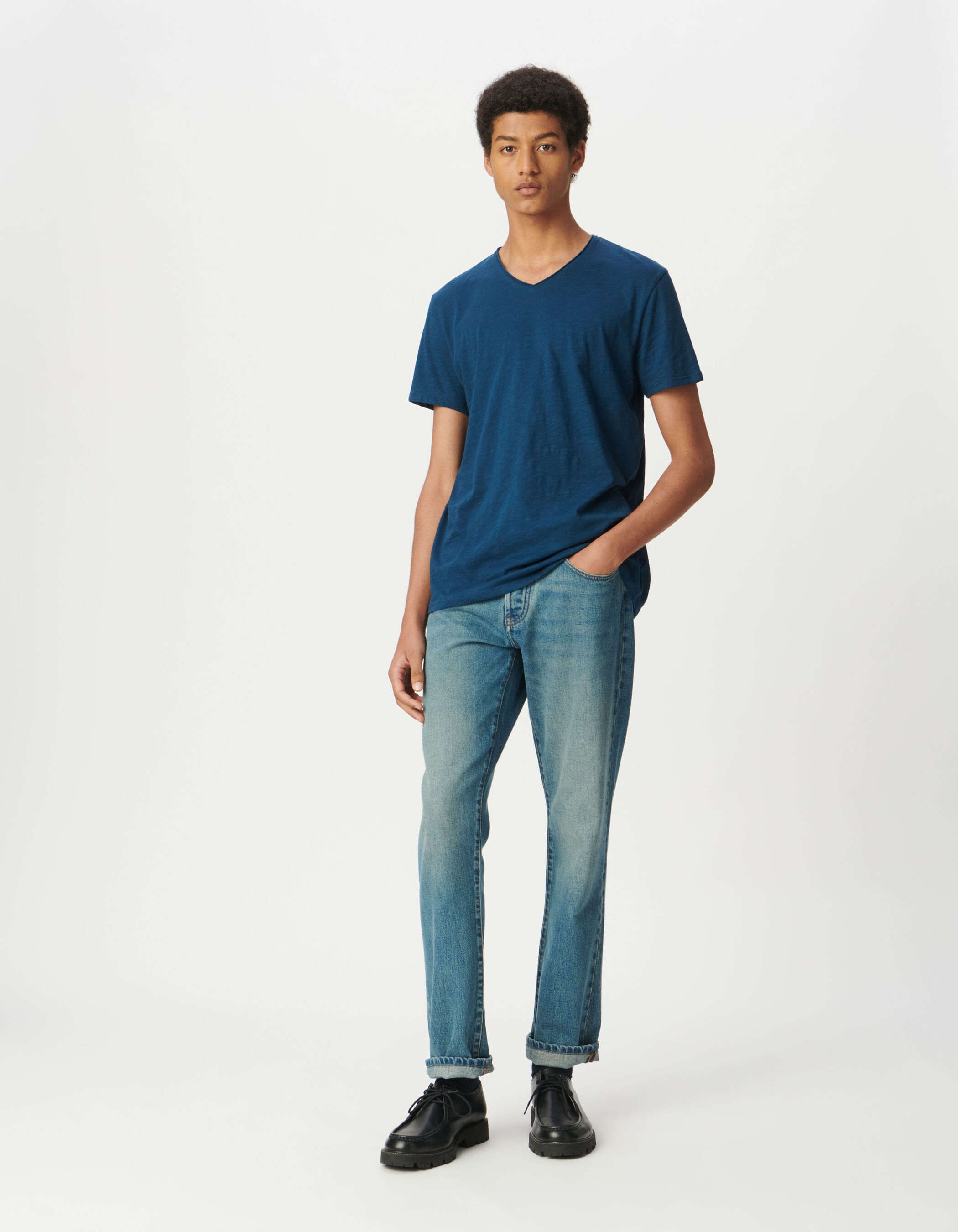 T-shirt encolure V bleu grisé coton bio flammé Homme