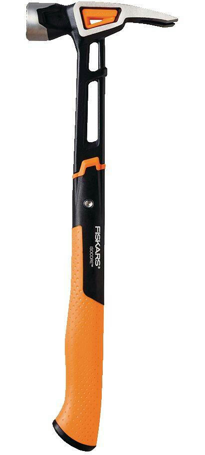 Fiskars IsoCore Claw Finishing Hammer, Smooth Steel Face, 22-oz