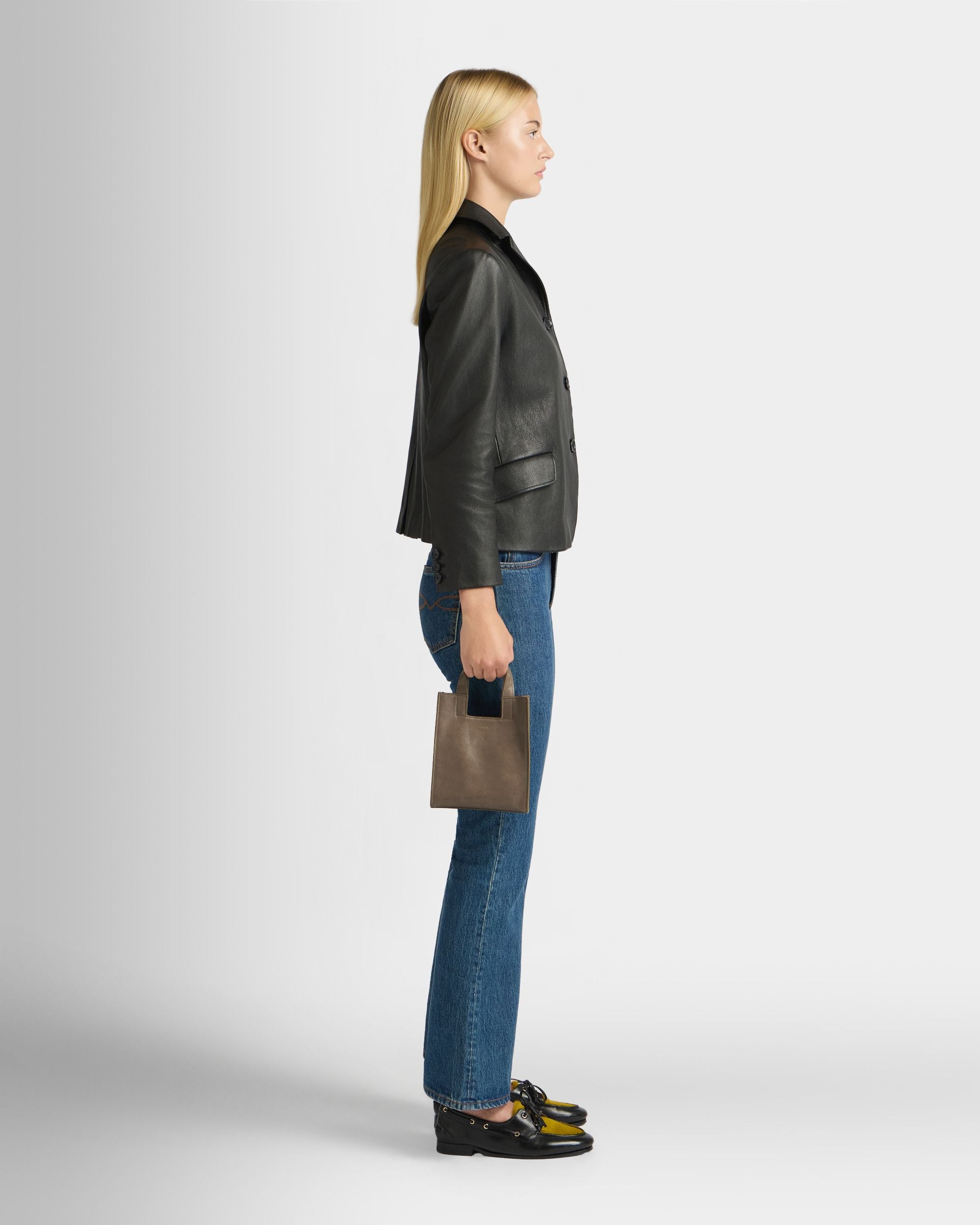 Kleine Easy Bally Tragetasche Aus Leder In Taupe