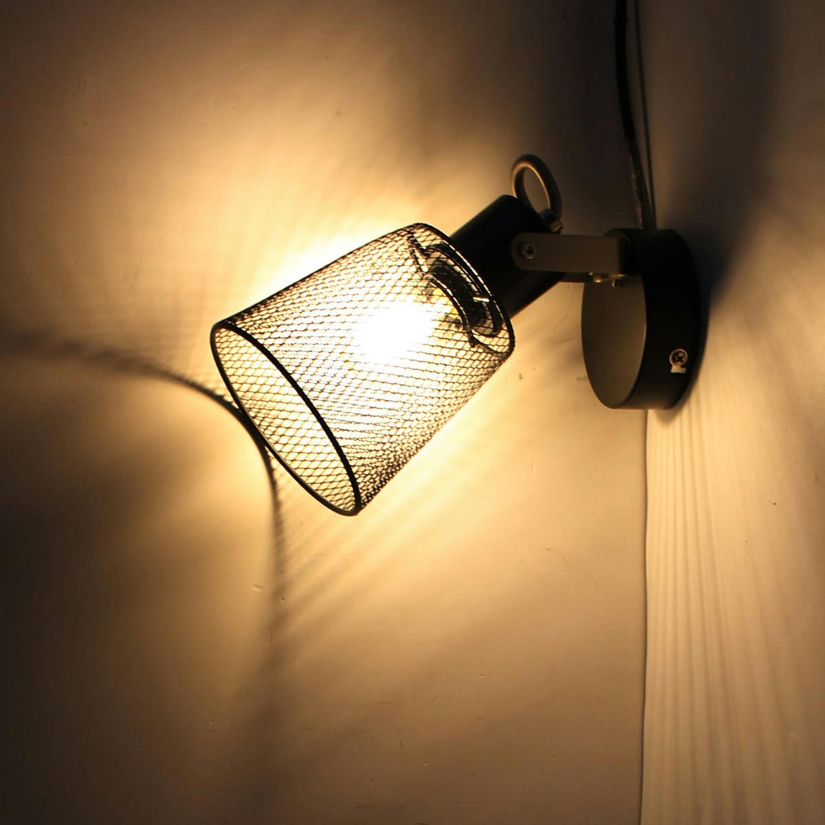 GRID - Spot mural en métal noir