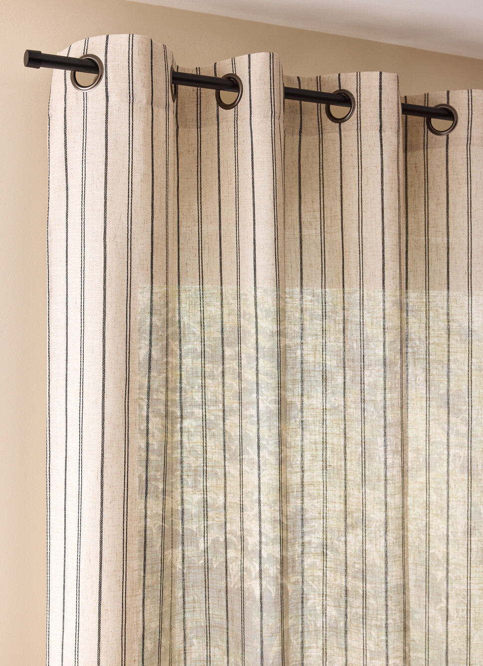 RIDEAU TRAMÉ à RAYURES NATUREL / NOIR