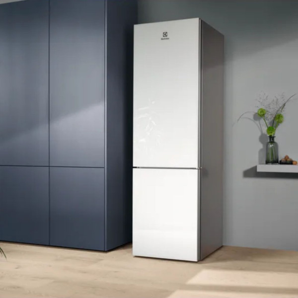 Lodówka ELECTROLUX LNT7ME36G2 No Frost