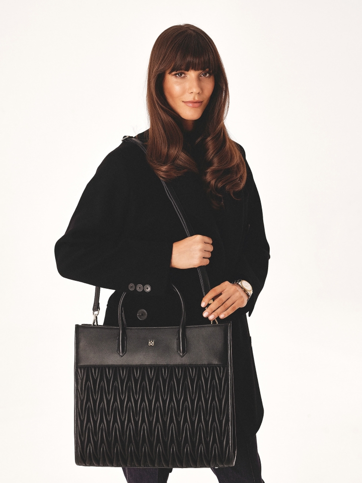 Elegant business handbag with striking quilting