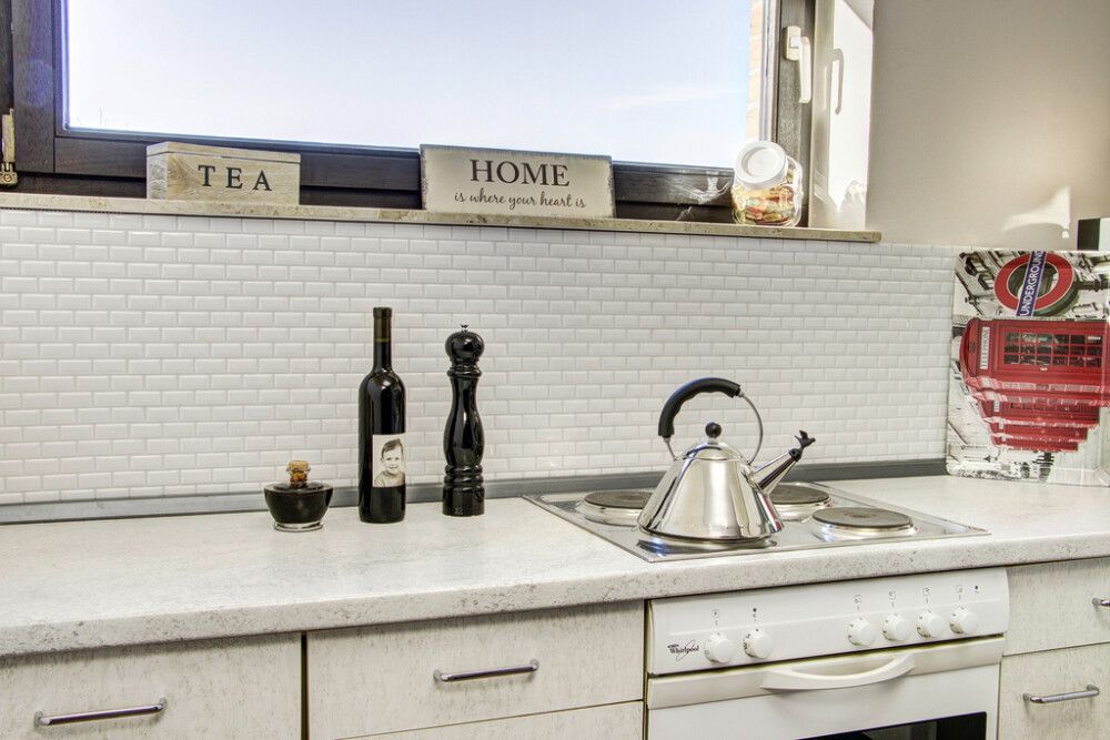 MOSAIKK BRICK BOND DIAMOND HVIT BLANK 4.8X2.3CM 5MM