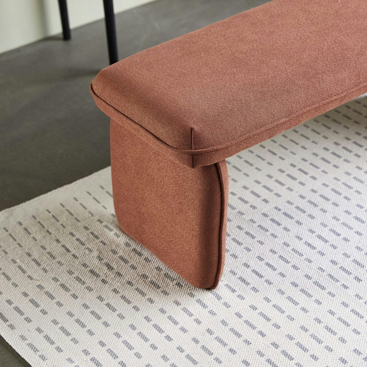 MELLOW - Banc en polyester maroon