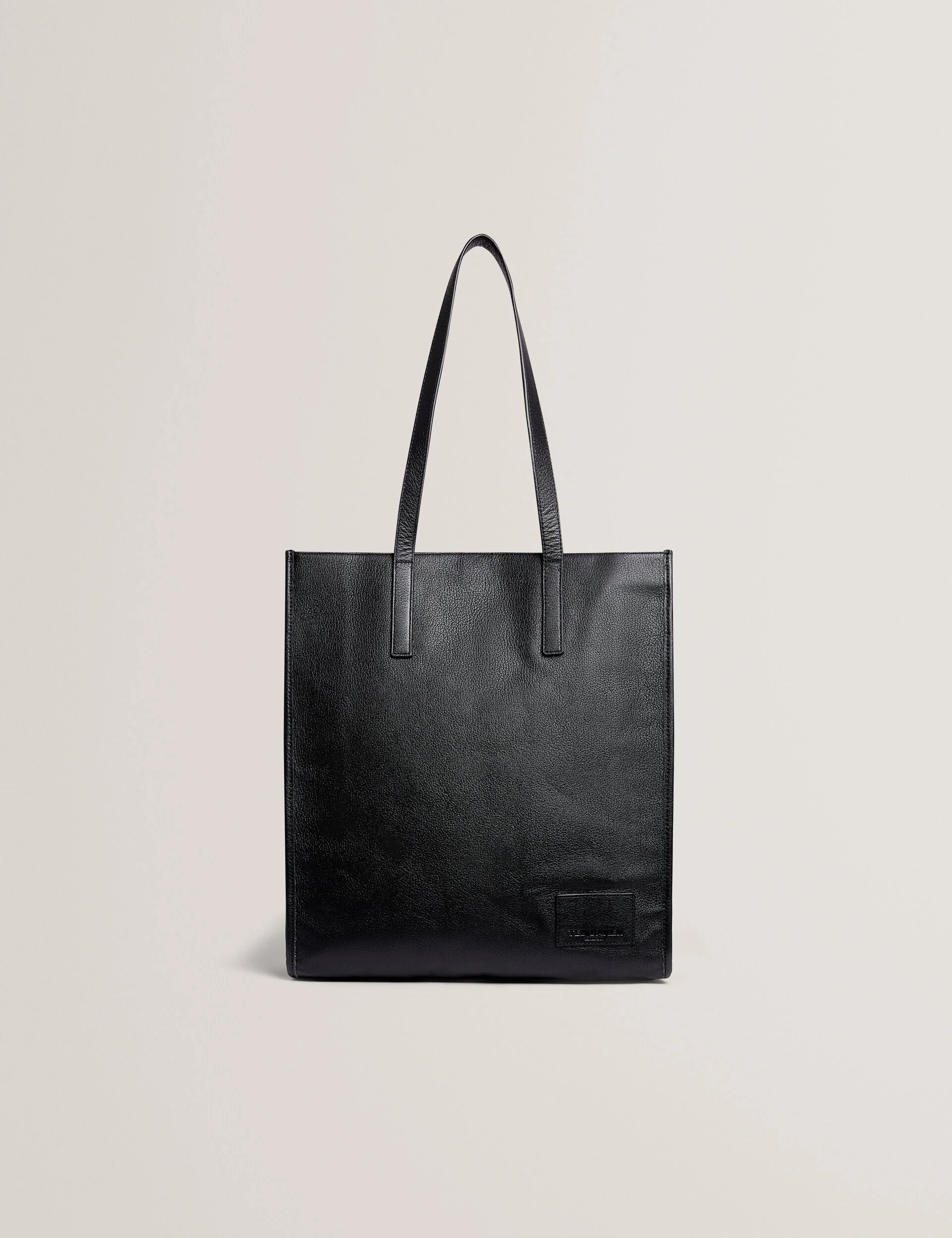 GRIFFIS | BLACK