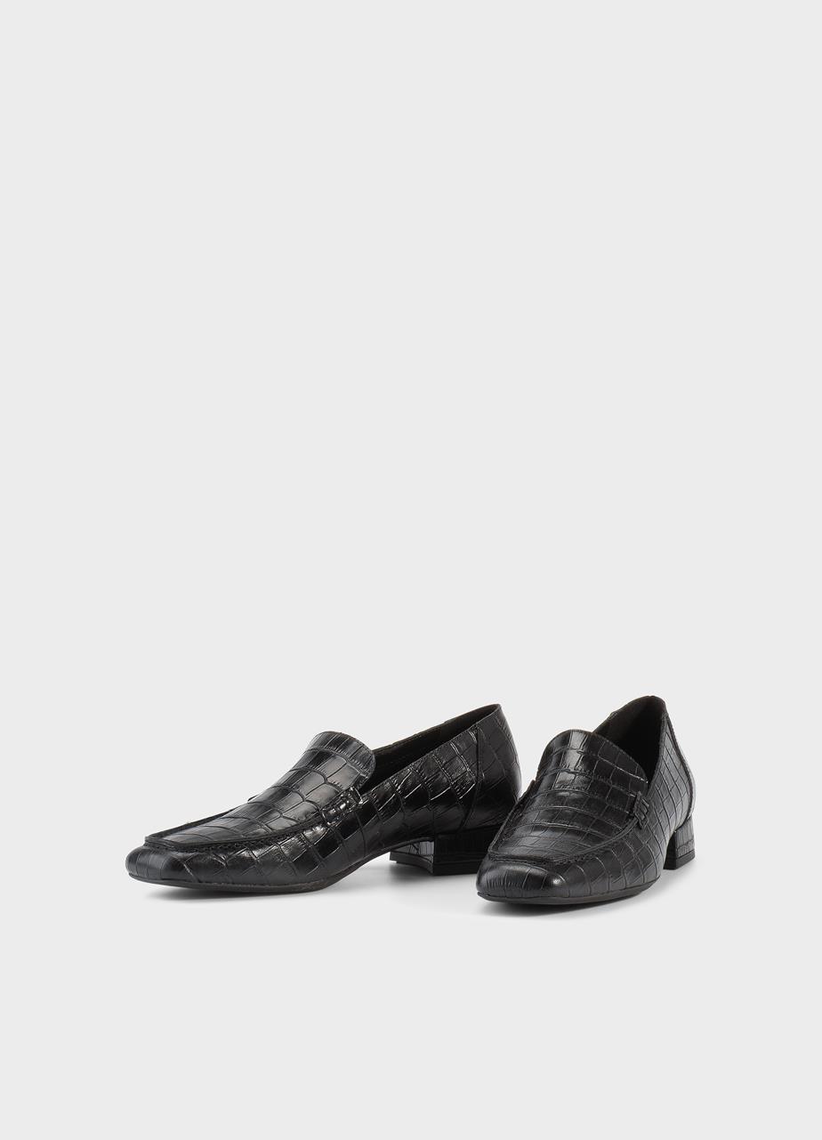 Debbi Loafers