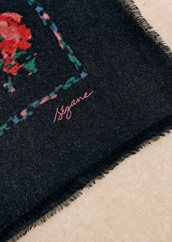 Pio Scarf