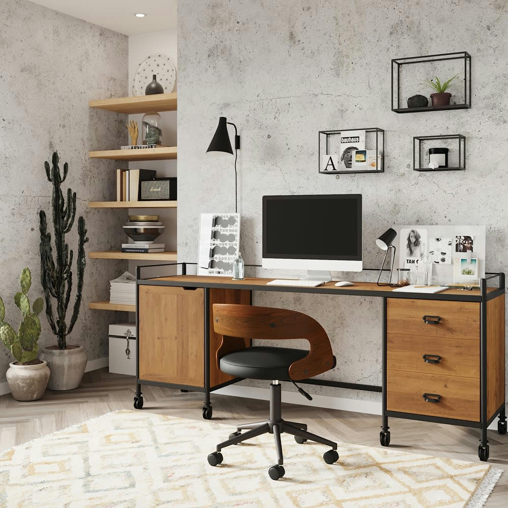 LOUIS - Chaise de bureau pivotante en bois foncé et PU noir