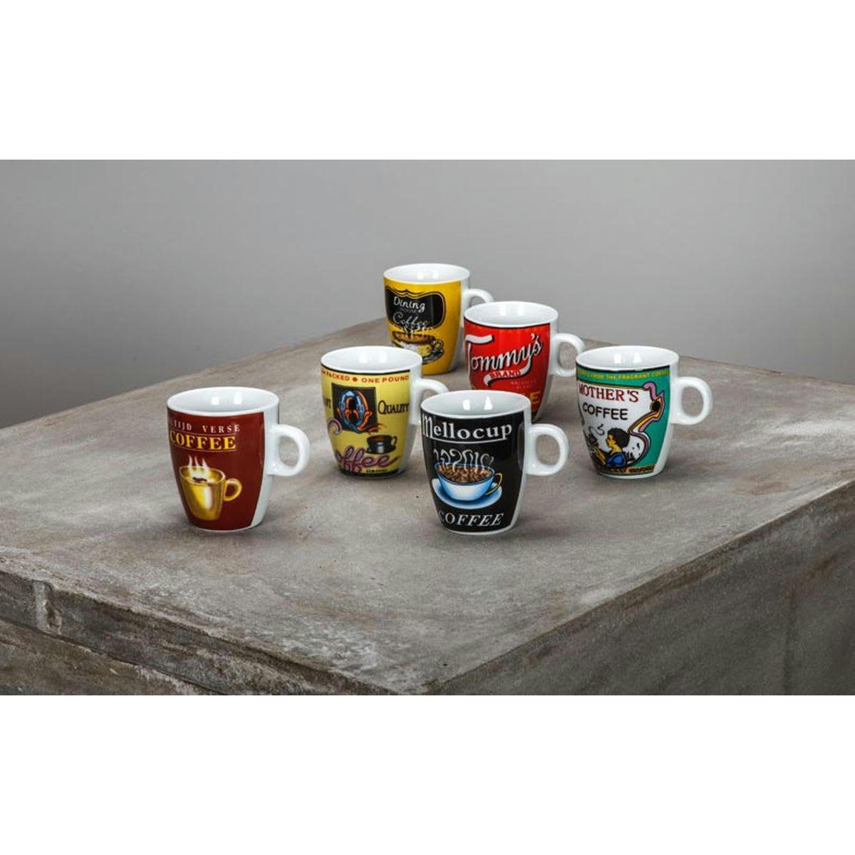 - Lot de 6 tasses assorties en porcelaine 15cl