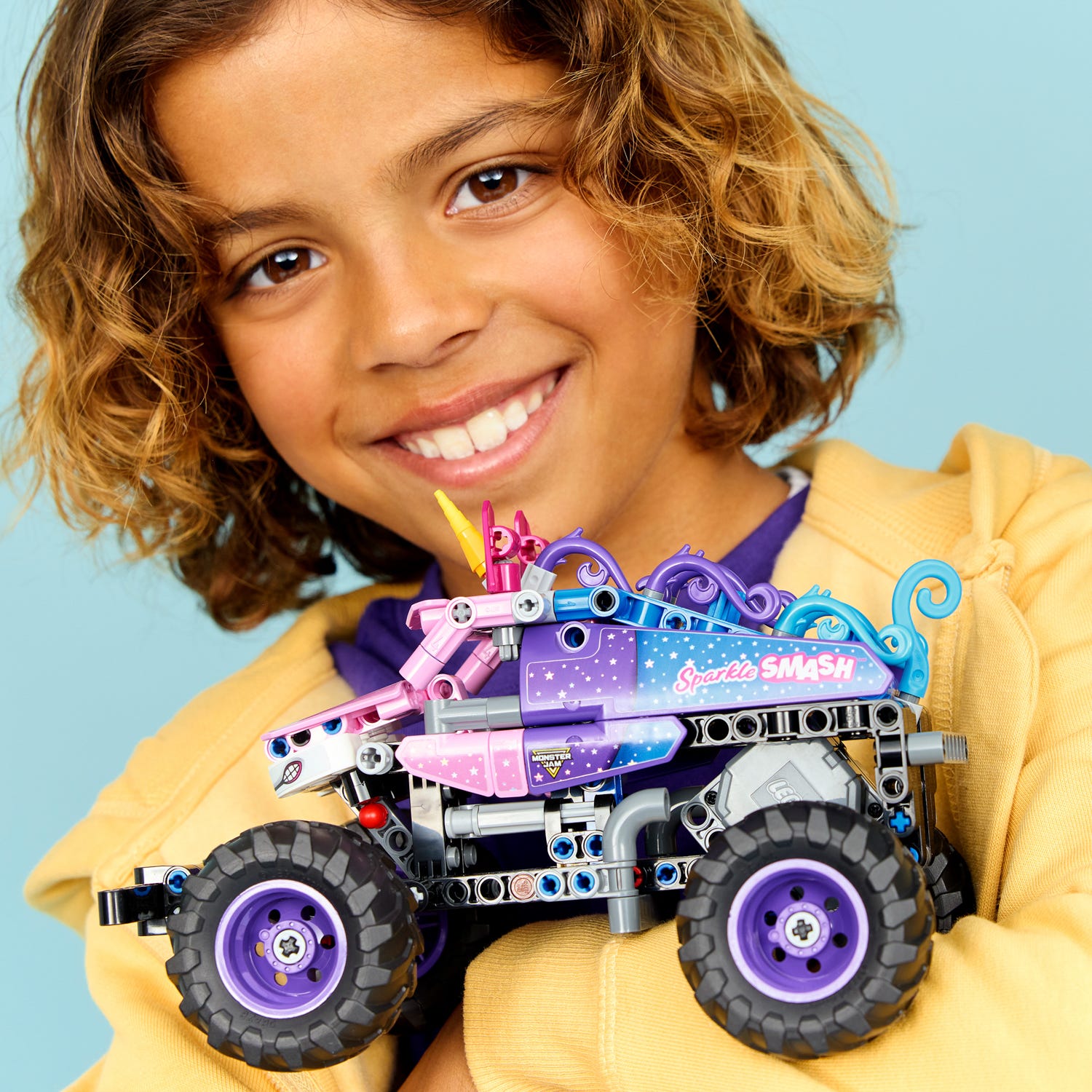 Monster Jam Sparkle Smash a retrocarica Lego Technic