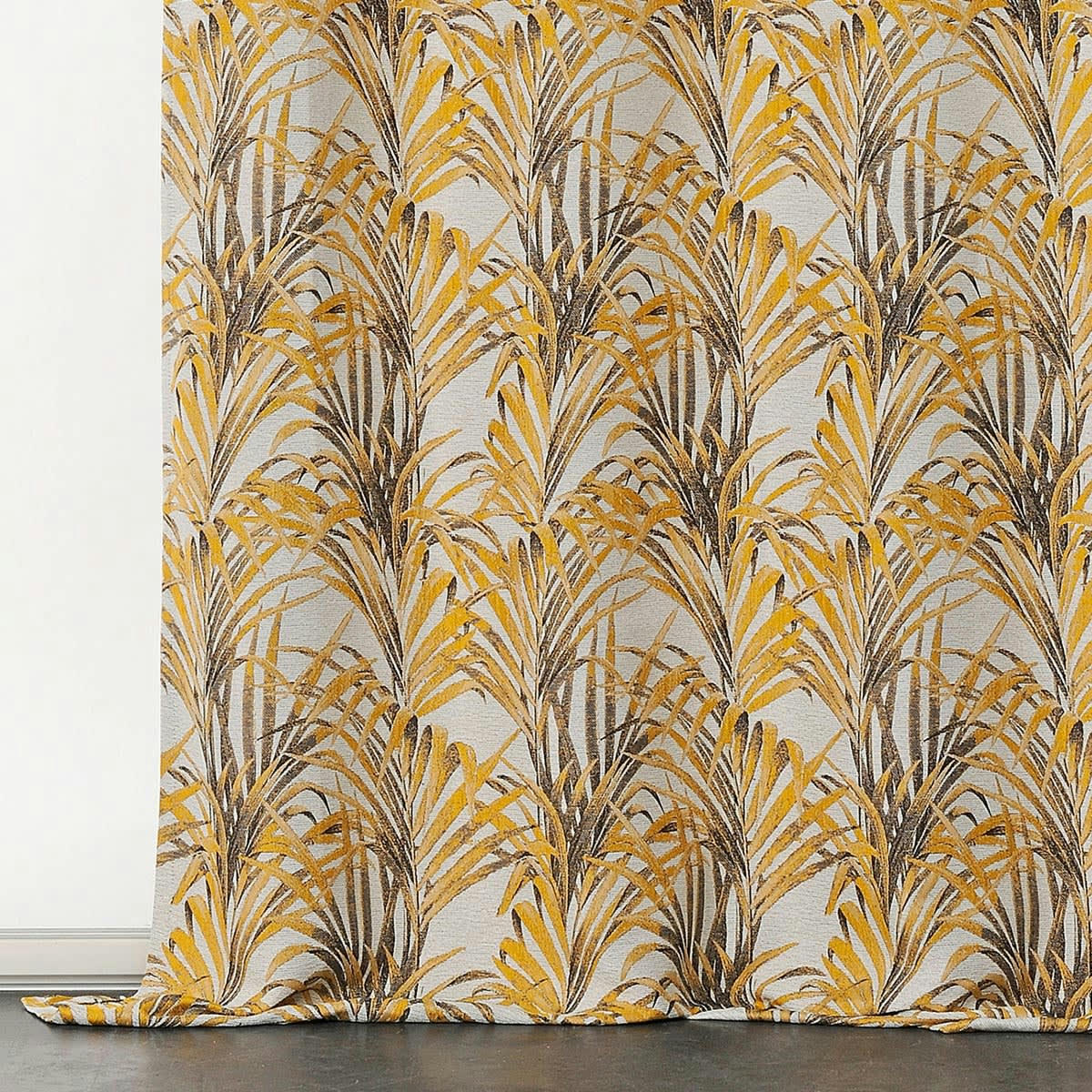 - Rideau aux  impressions exotiques polyester jaune 135x250 cm