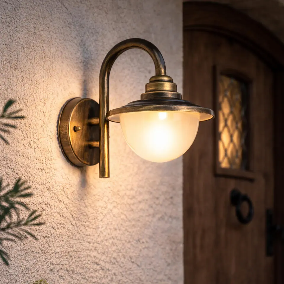 Qazqa wandlamp met bewegingssensor bruges goudkleurig e27