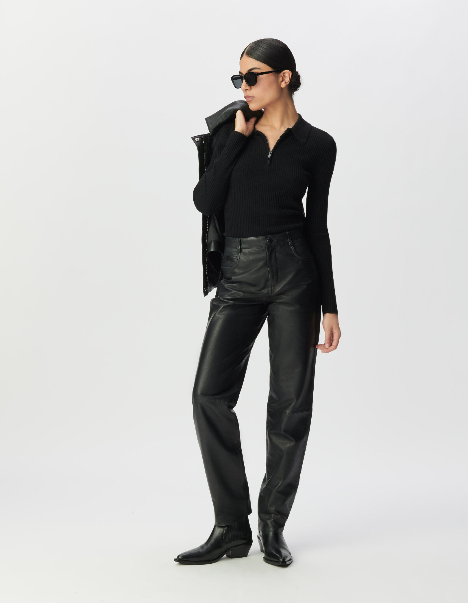 Pantalon en cuir noir coupe jean Femme