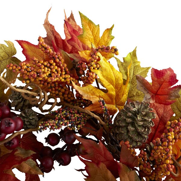 Maple and Berry 24-inch Wreath