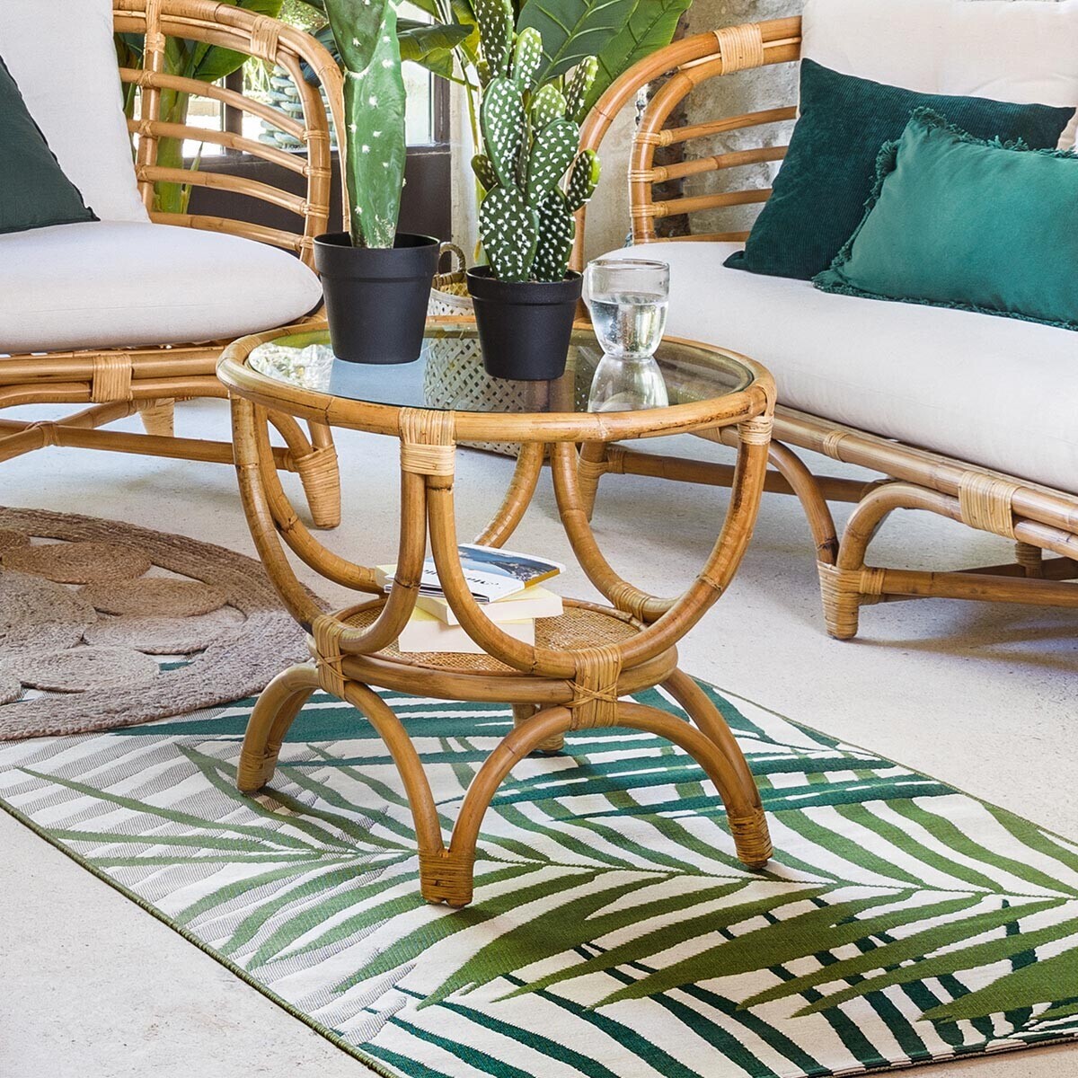Side table "Farah" Rattan, D.59 cm
