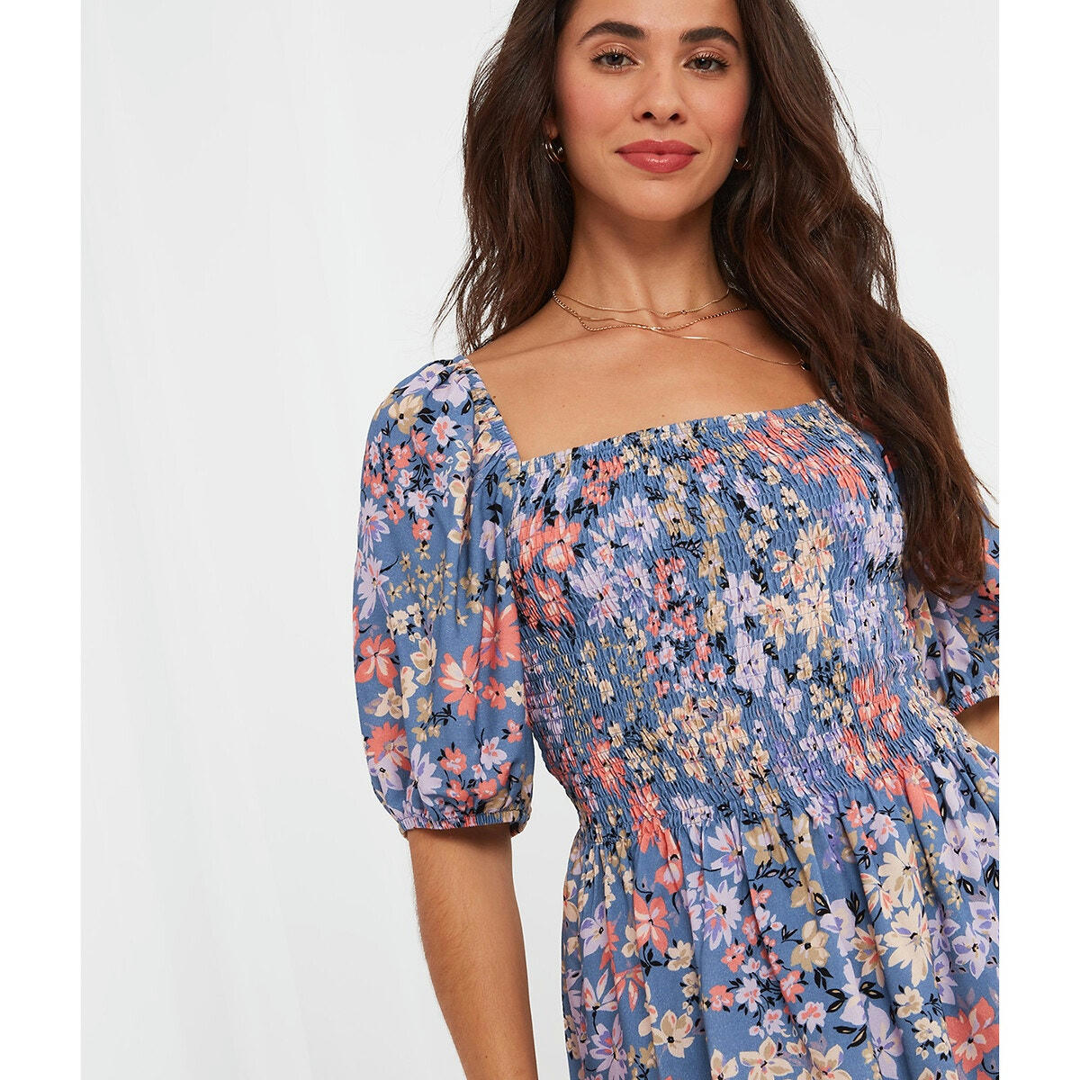 Blouse à fleurs encolure carré