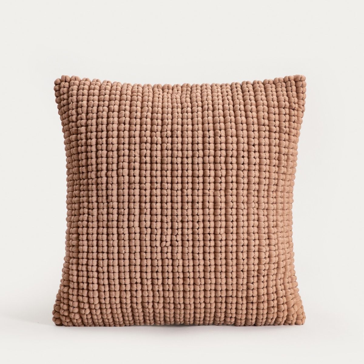 Poszewka ASHA beżowa z dekoracyjnym pętelkowym splocie 45x45cm
