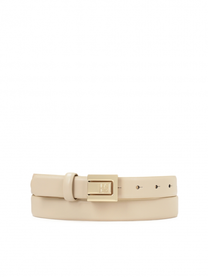 Narrow belt with elegant buckle