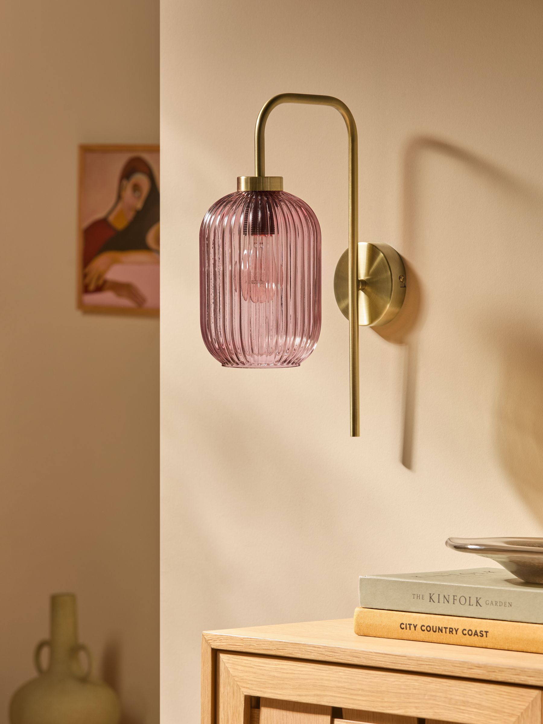 Briz Wall Lamp in Pink