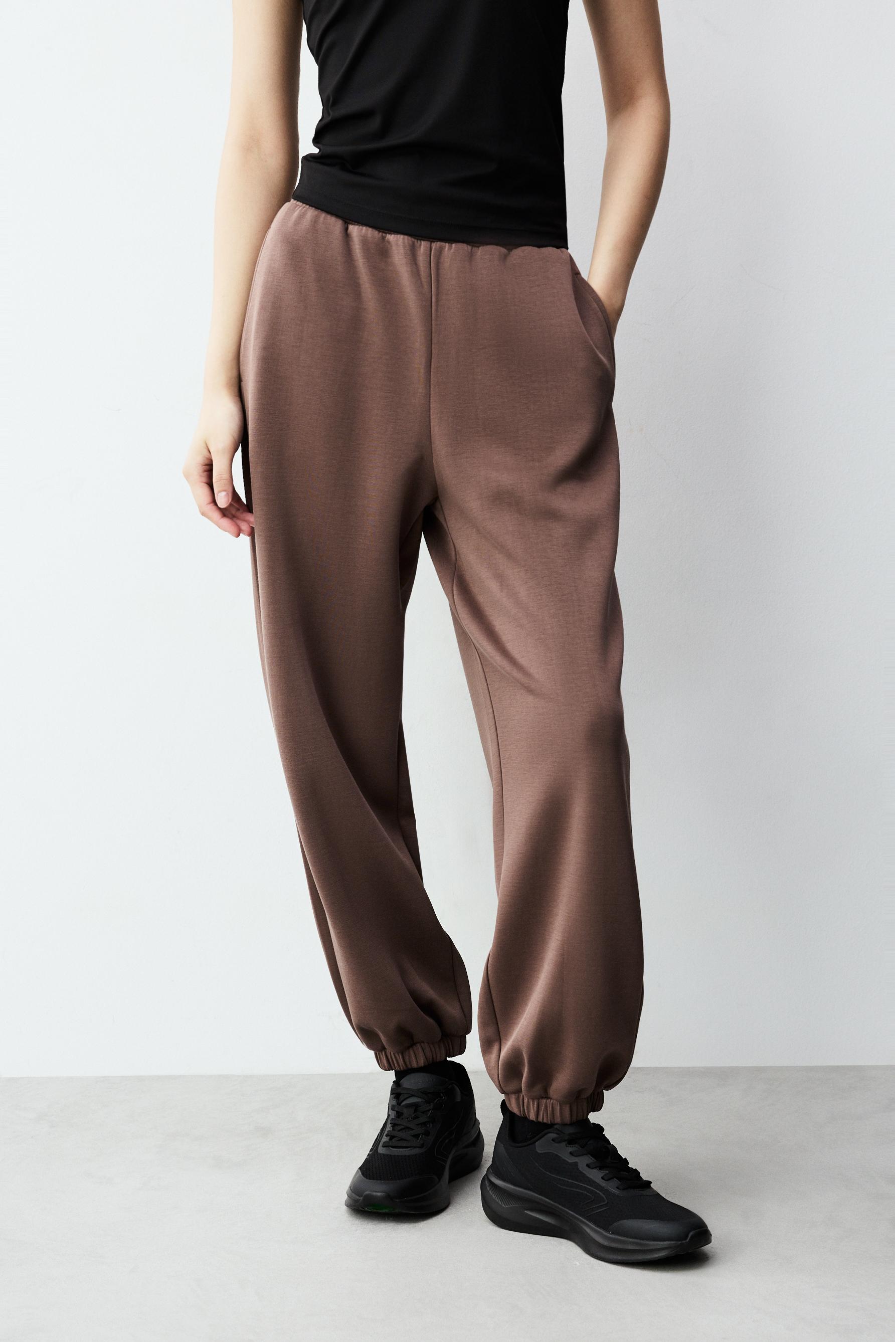 Pantalón chándal fluido