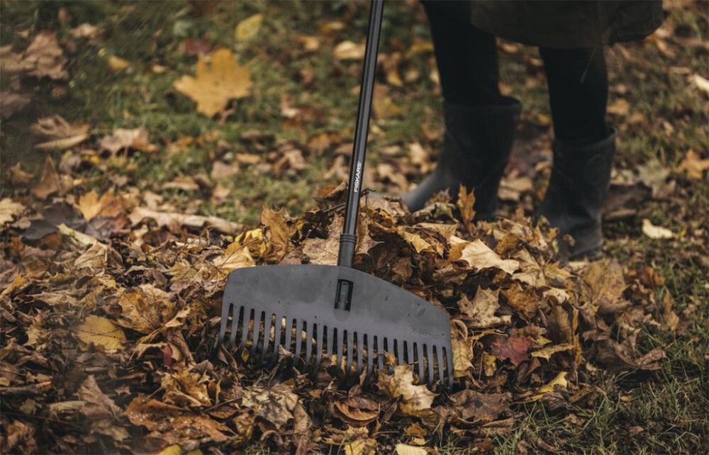 LØVRIVE FISKARS SOLID M 175CM