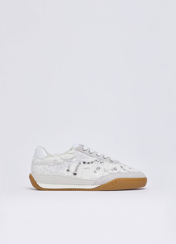 Sneakers in denim con pietre gioiello