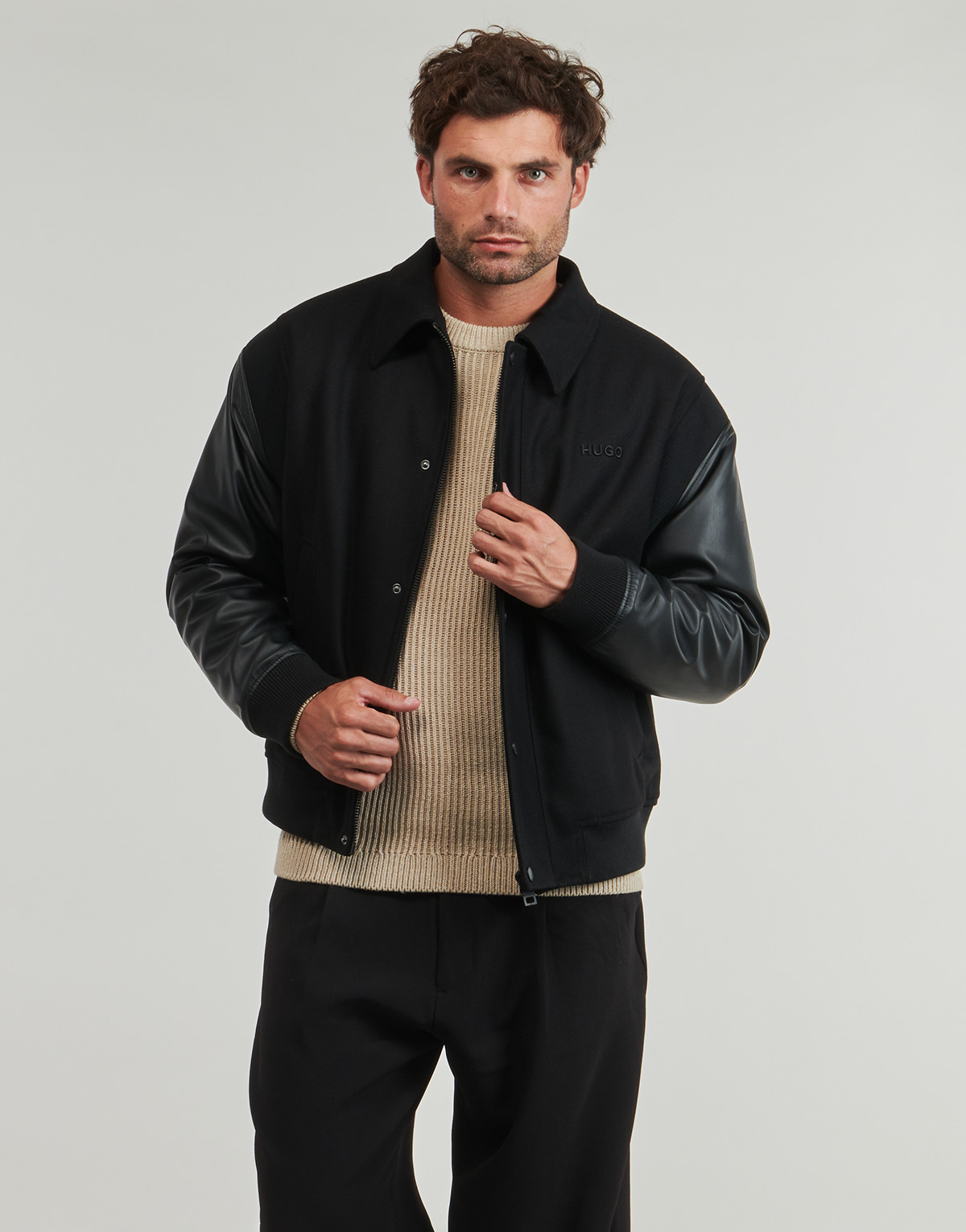HUGO - Barkus2541 - Black