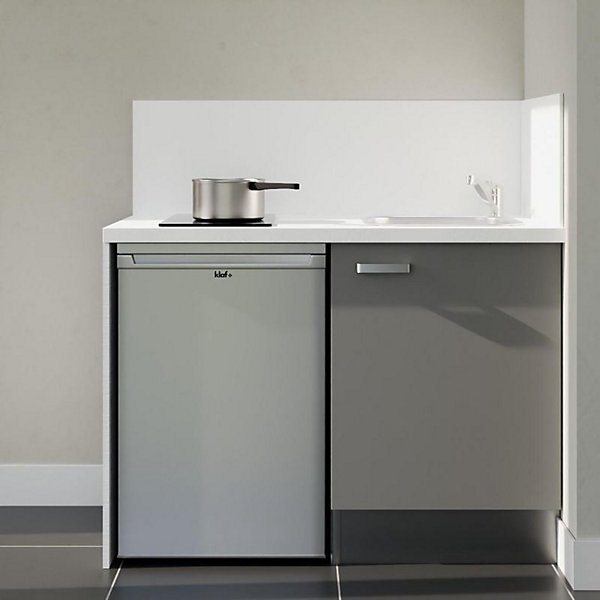 Kitchenette K08 façades Gris - Plan de travail Blanc - Crédences : Oui - Evier inox - Electroménager Inox inclus