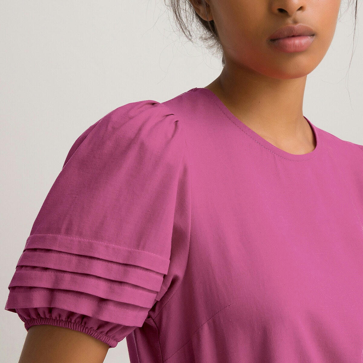 Blouse sans col manches courtes