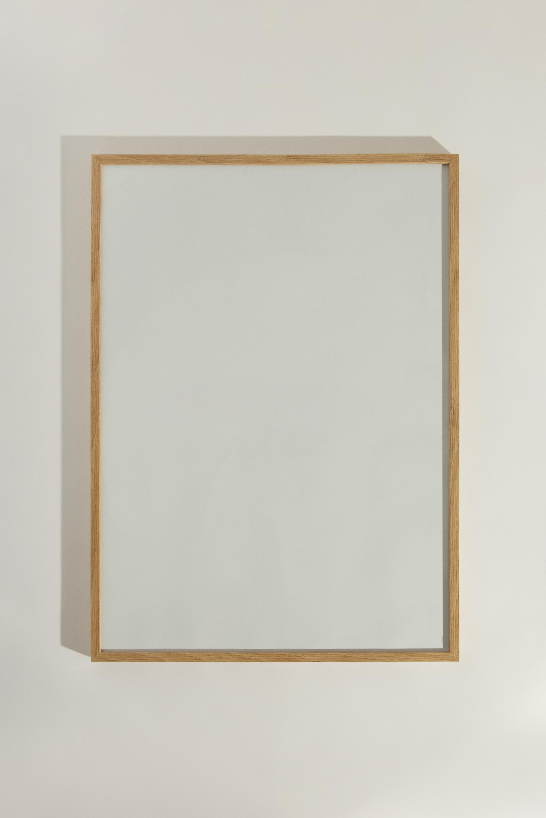 Marco 50 x 70 cm con madera de roble